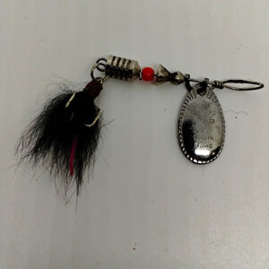 South Bend Vintage Metal Spinnerbait Lure - Inline Spinner with Dressed Hook